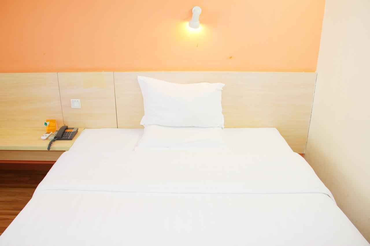 7Days Inn Shanghai Pudong New International Expo Centre 外观 照片